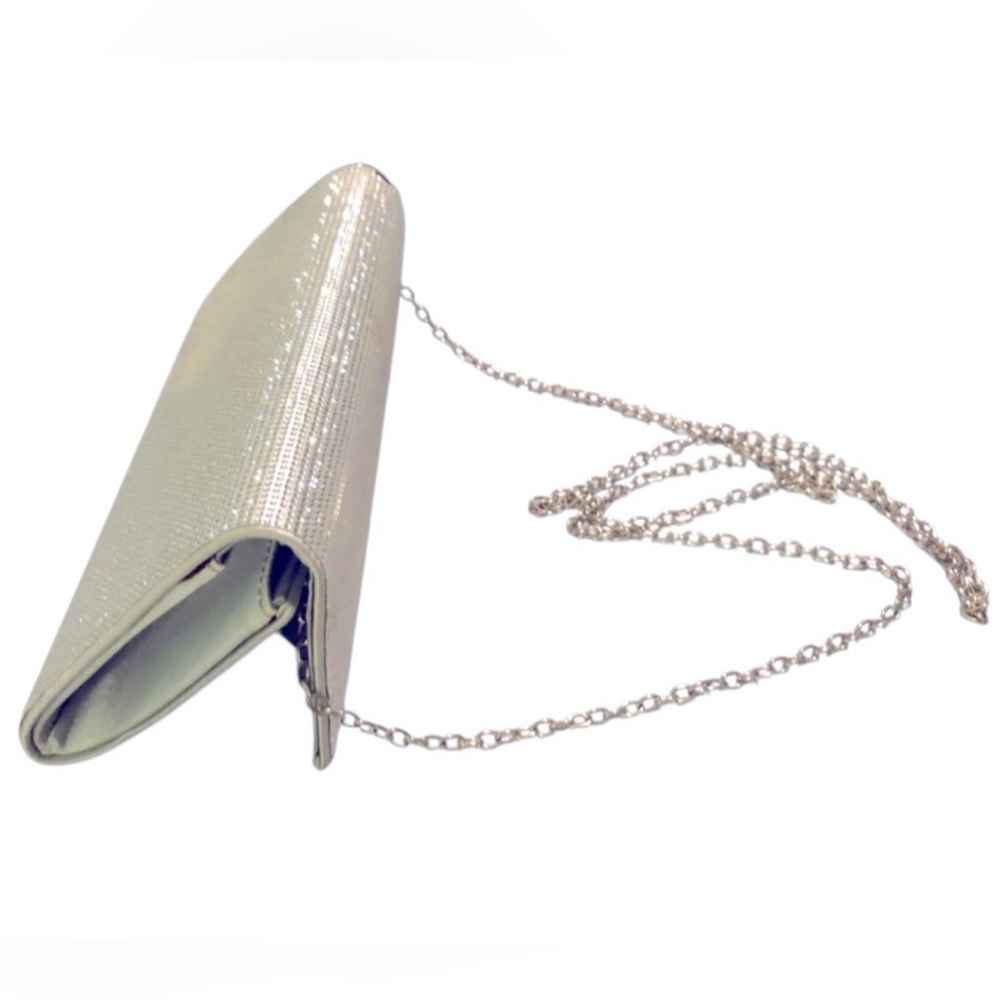 CLAIRES BOUTIQUE SILVER CLUTCH